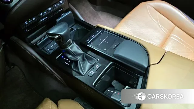 Lexus ES300h 7th generation id 3526246 из Кореи 19