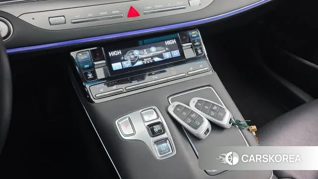 Hyundai The New Grandeur IG id 3334682 из Кореи 19