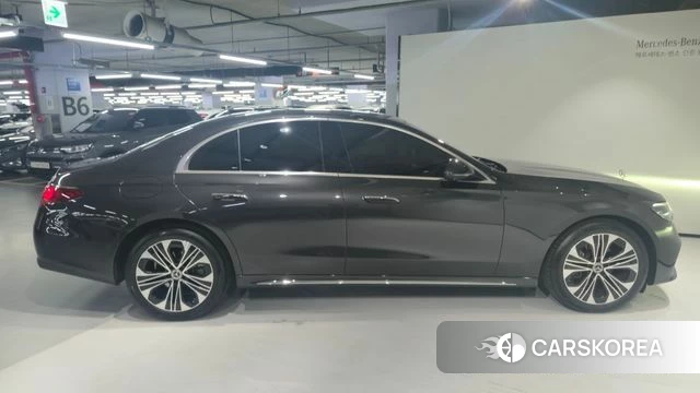 Mercedes-Benz E-Class W213 id 3896689 из Кореи 19