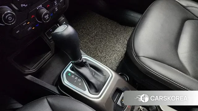 Jeep Renegade id 3024183 из Кореи 19