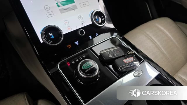 Land Rover Range Rover Velar id 3936960 из Кореи 19