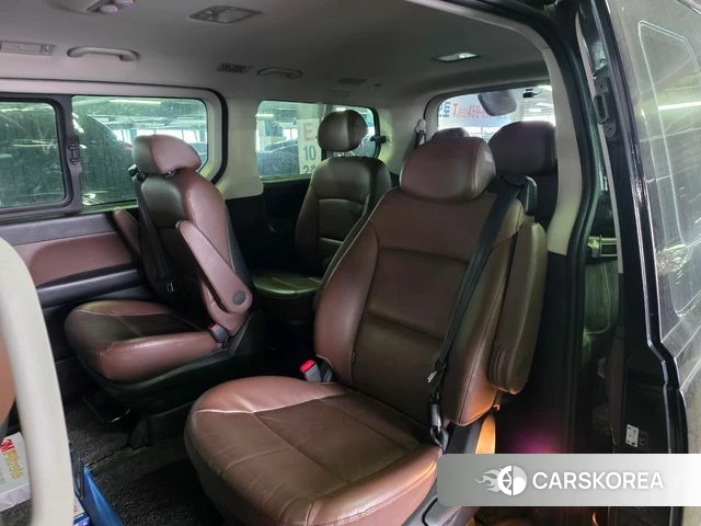 Hyundai The New Grand Starex id 3965957 из Кореи 19