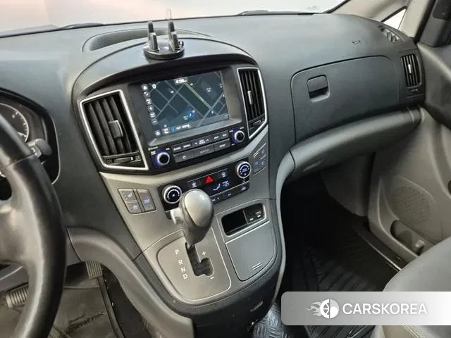 Hyundai The New Grand Starex id 3536345 из Кореи 18