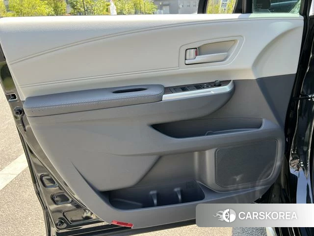 Toyota Grevia id 4263372 из Китая 25