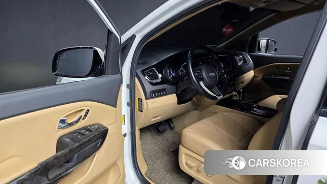 Kia The New Carnival id 3879670 из Кореи 19