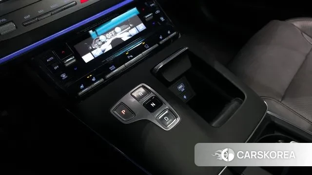 Hyundai The New Grandeur IG id 3401313 из Кореи 19