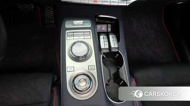 Genesis GV70 id 3800328 из Кореи 19