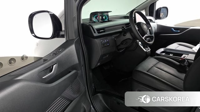 Hyundai Staria id 3952503 из Кореи 19