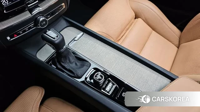 Volvo XC60 second Generation id 2991458 из Кореи 19