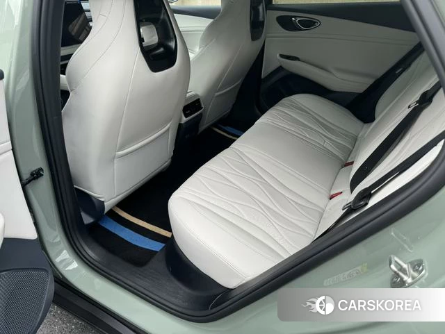 BYD Seal 06GT id 3945087 из Китая 12