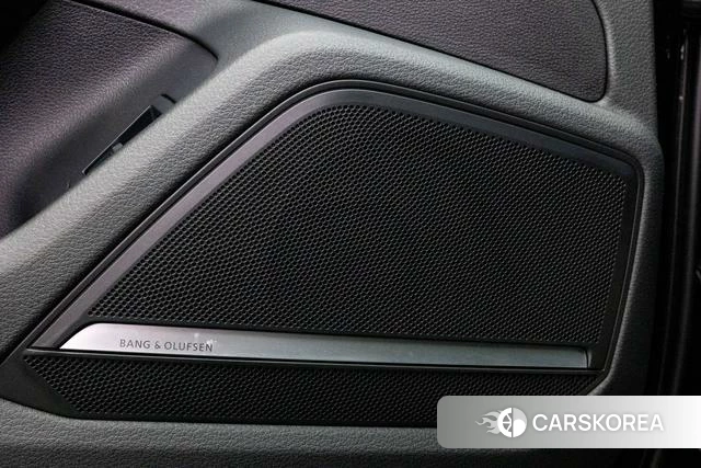Audi A6L id 4264127 из Китая 23