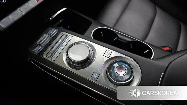 Genesis GV70 id 3020968 из Кореи 19