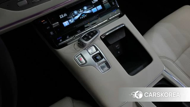 Hyundai The New Grandeur IG id 4779537 из Кореи 32