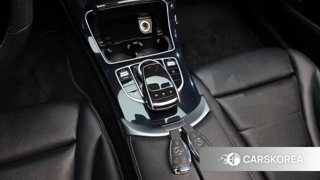 Mercedes-Benz C-Class W205 id 3698924 из Кореи 19