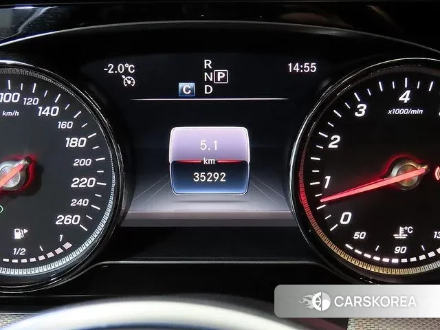 Mercedes-Benz E-Class W213 id 3646955 из Кореи 19