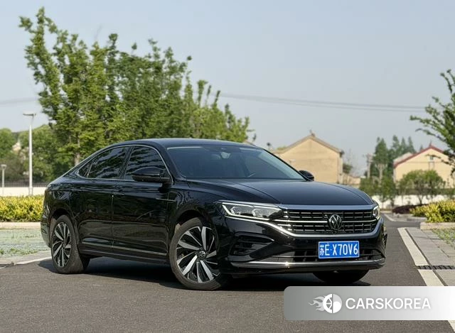 Volkswagen Passat id 4240922 из Китая 12