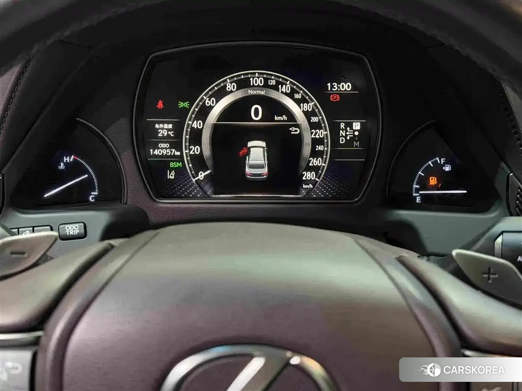 Lexus LS id 4654548 из Китая 23