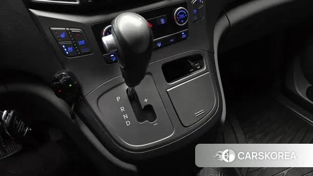 Hyundai The New Grand Starex id 3647411 из Кореи 19