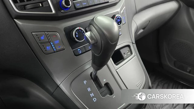 Hyundai The New Grand Starex id 4446501 из Кореи 29