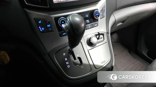 Hyundai The New Grand Starex id 3843995 из Кореи 19