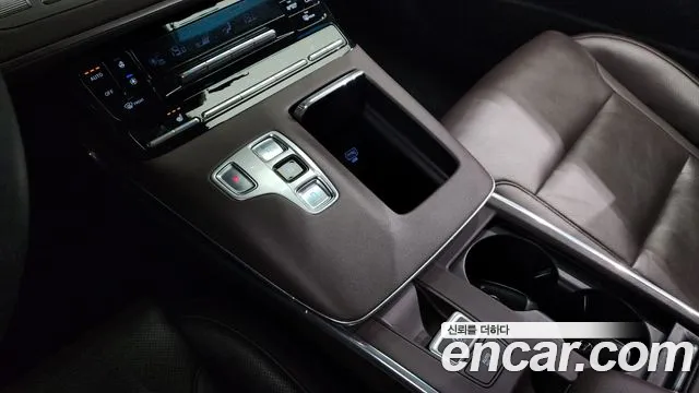 Hyundai The New Grandeur IG Hybrid id 2831184 из Кореи 19