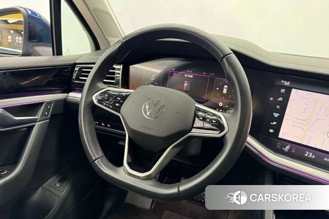 Volkswagen Touareg id 4263861 из Китая 16
