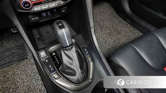 Hyundai Veloster (JS) id 3593505 из Кореи 19