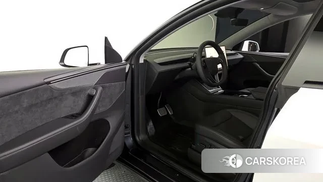 Tesla Model Y id 3517030 из Кореи 19