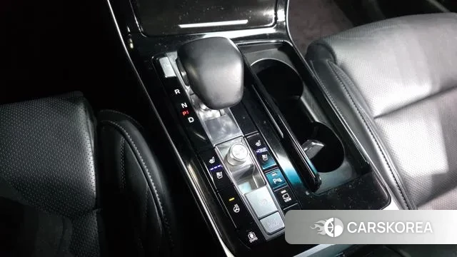 Kia K7 Premier Hybrid id 3728186 из Кореи 19