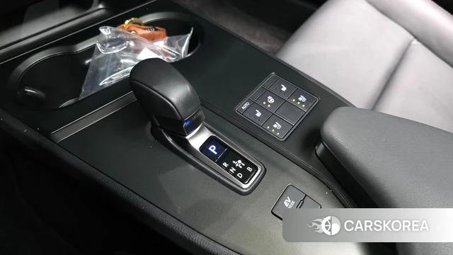 Lexus UX300h id 4462625 из Кореи 30