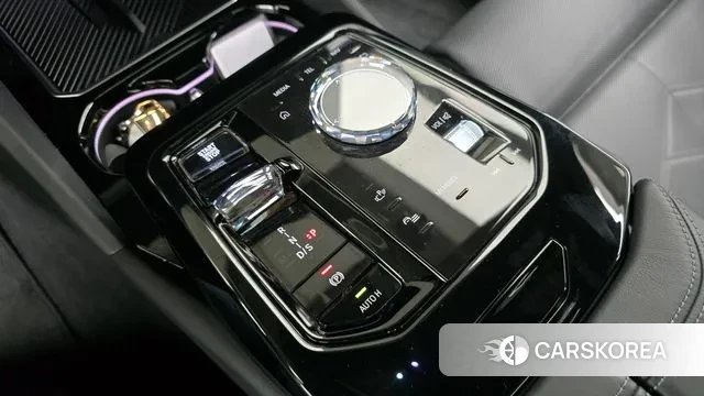 BMW 5 Series (G60) id 3002328 из Кореи 19