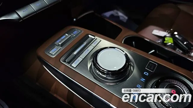 Genesis GV70 id 2954513 из Кореи 19