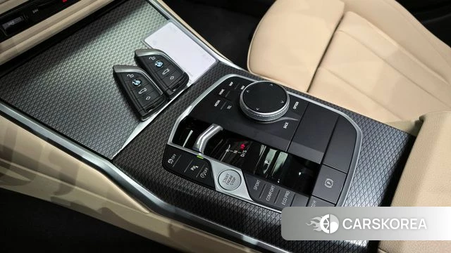 BMW 3 Series (G20) id 3811898 из Кореи 19