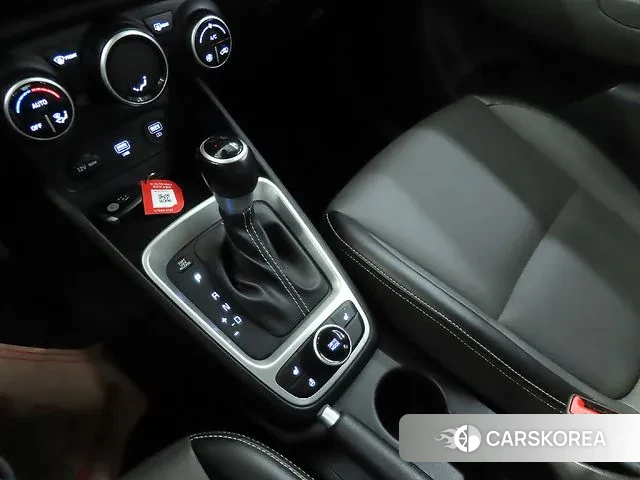 Hyundai Venue id 3643717 из Кореи 19