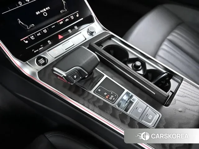 Audi A6 (C8) id 3518071 из Кореи 19