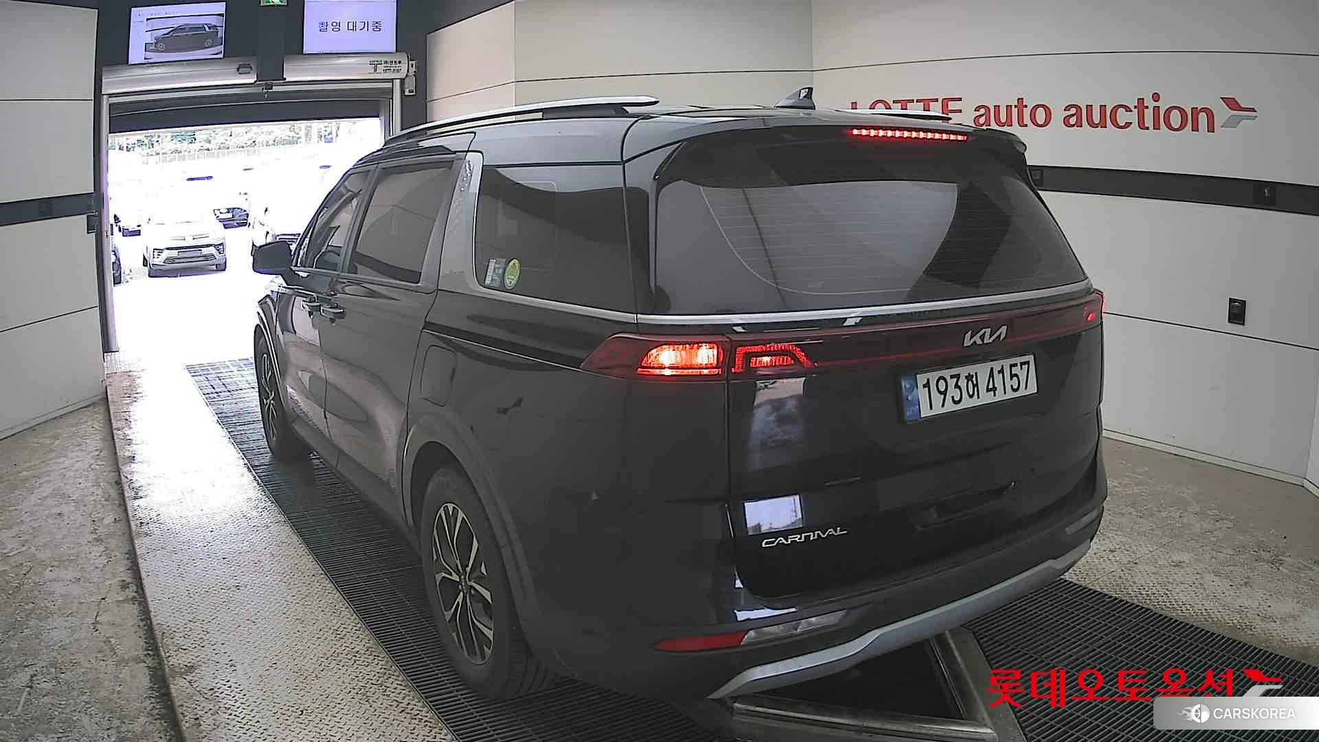 Kia Carnival id 4347364 из Кореи 37