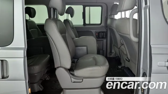 Hyundai The New Grand Starex id 2763284 из Кореи 19