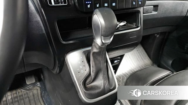 Hyundai Staria id 4178345 из Кореи 19