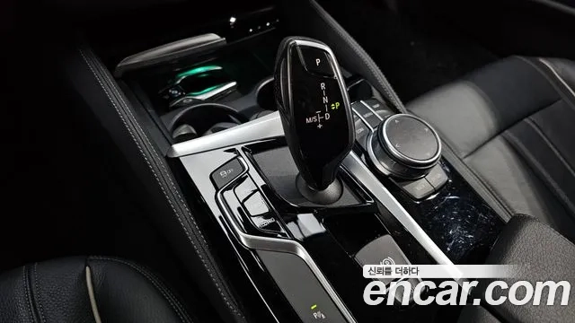 BMW 5 Series (G30) id 2891438 из Кореи 19