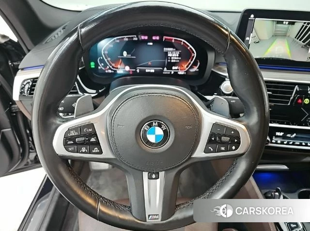 BMW 5 Series (G30) id 4495684 из Кореи 18