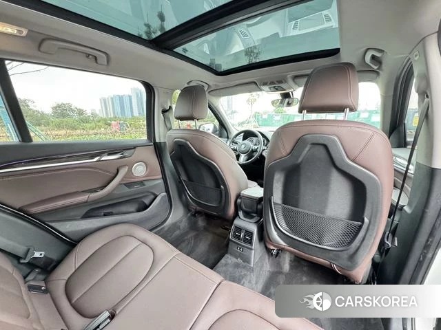 BMW X1 id 4257746 из Китая 9
