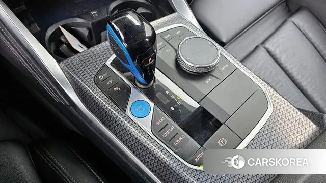 BMW i4 id 3453230 из Кореи 19