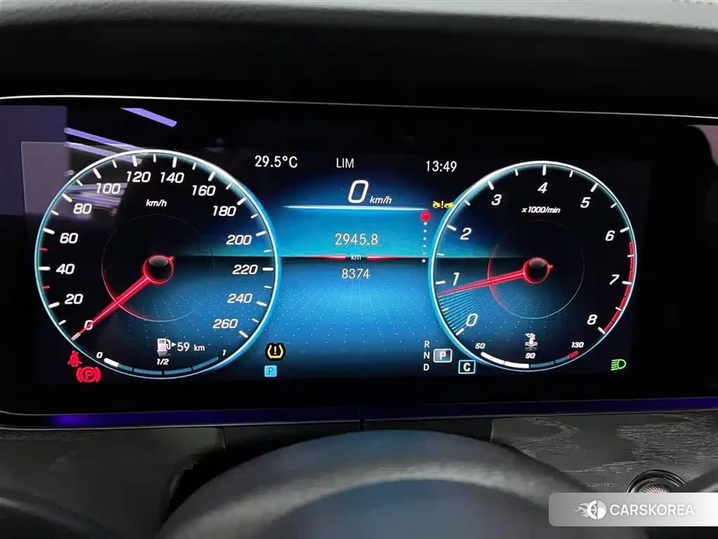 Mercedes-Benz E-Class id 4628975 из Китая 16