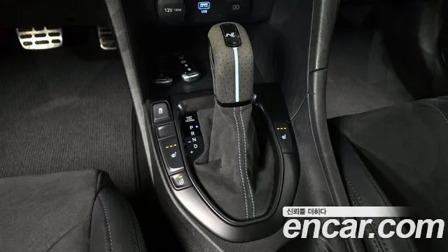 Hyundai Veloster (JS) id 2864550 из Кореи 19