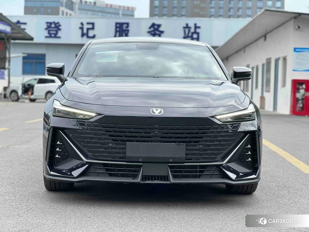 Chang'an UNI-V id 4461458 из Китая 10