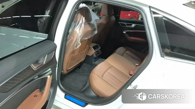 Audi A6 (C8) id 3425804 из Кореи 19