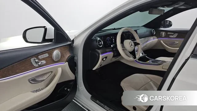 Mercedes-Benz E-Class W213 id 3665582 из Кореи 19