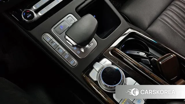 Genesis G90 id 3777491 из Кореи 19