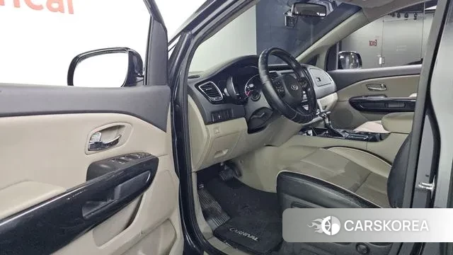 Kia The New Carnival id 3788078 из Кореи 19