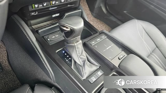Lexus ES300h 7th generation id 4693824 из Кореи 34